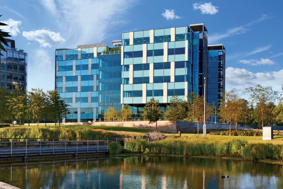 Saison Information Systems Co., Ltd. EMEA Office First Central 200, 2 Lakeside Drive, London NW 10 7FQ, United Kingdom